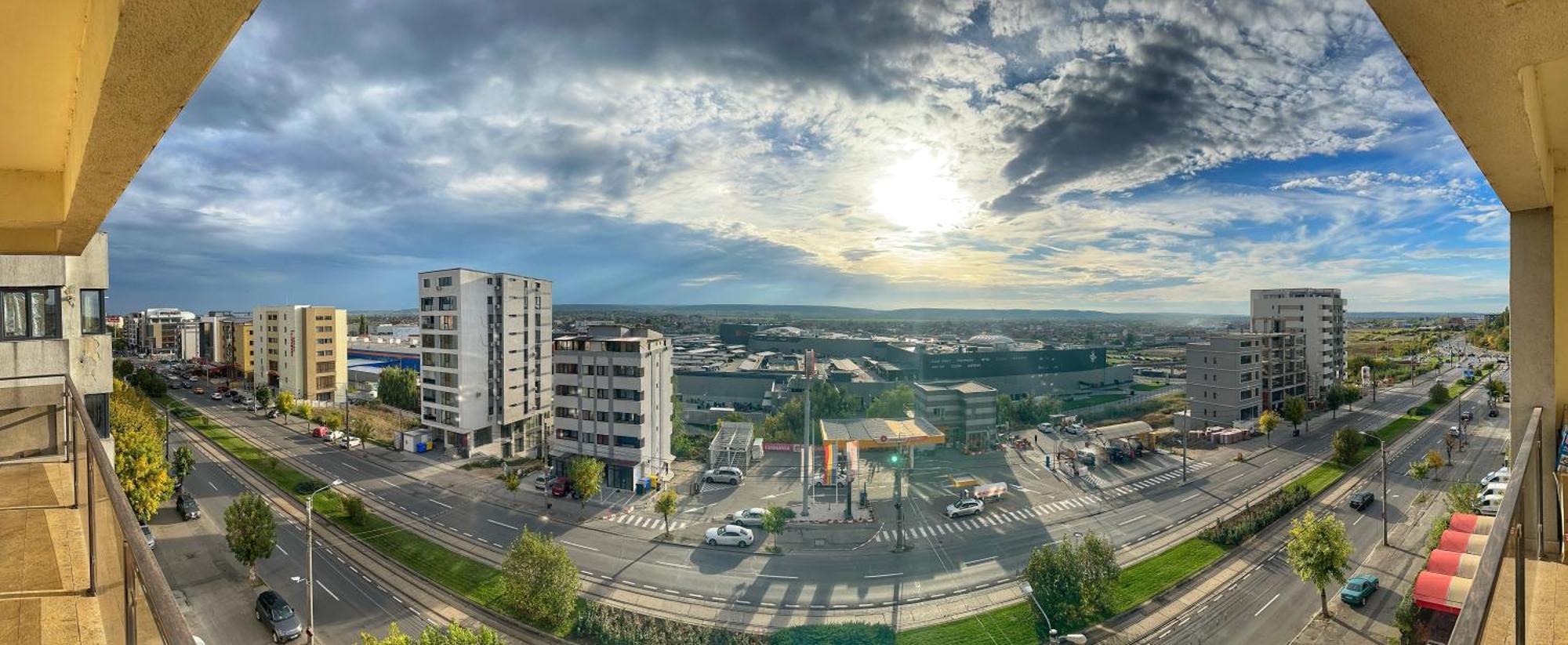Fancy Apartament Promenada Balcon Panoramic, Parcare, Incalzire Pardoseala, Self Check In Craiova Luaran gambar
